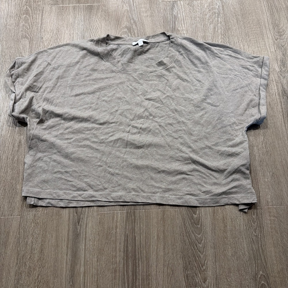 BEYOND YOGA Never Been Boxy Cropped Yoga Tee Size Large Heather Brown